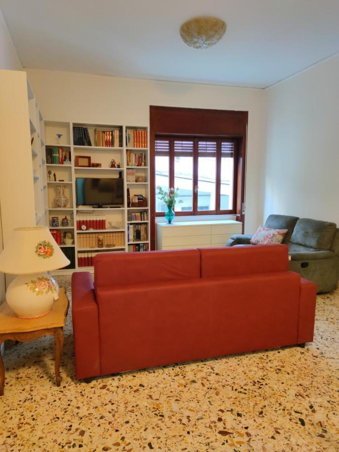 Casa Vacanze "A Casa Di Maria" Napoli Ngoại thất bức ảnh