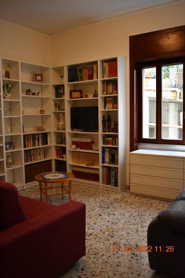 Casa Vacanze "A Casa Di Maria" Napoli Ngoại thất bức ảnh