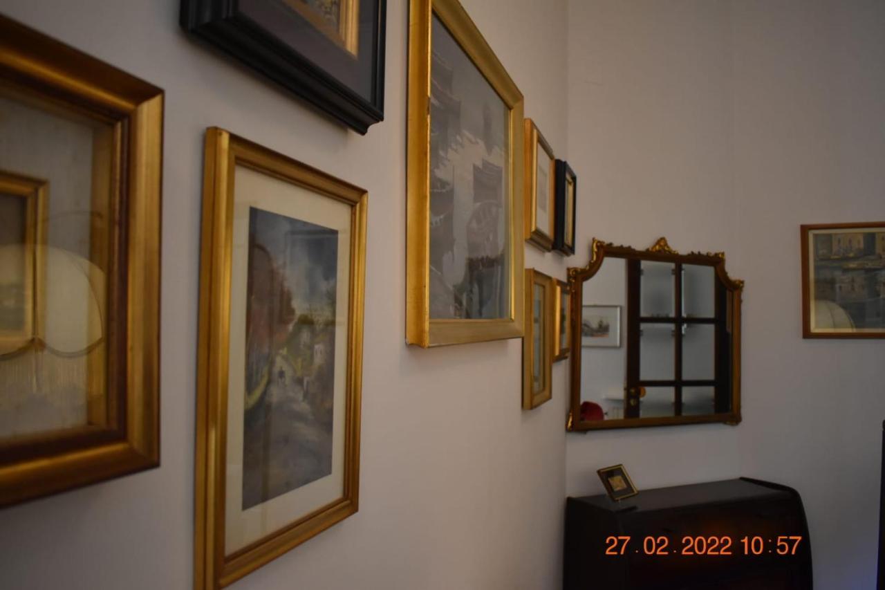 Casa Vacanze "A Casa Di Maria" Napoli Ngoại thất bức ảnh